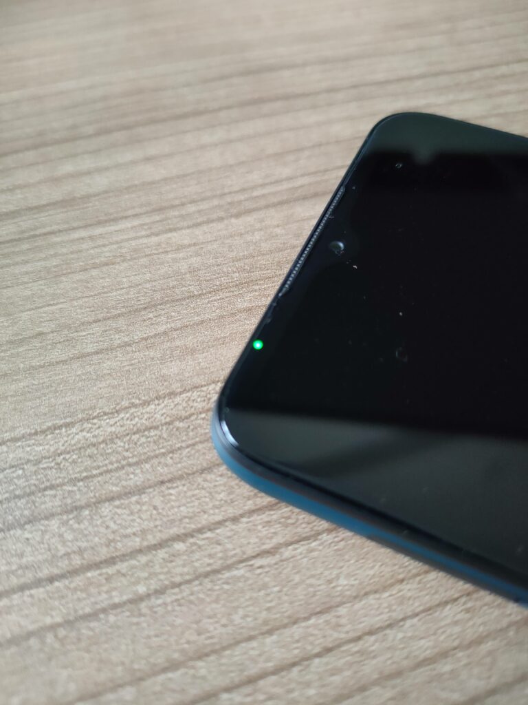 Doogee N40 Pro Benachrichtigungs LED grün